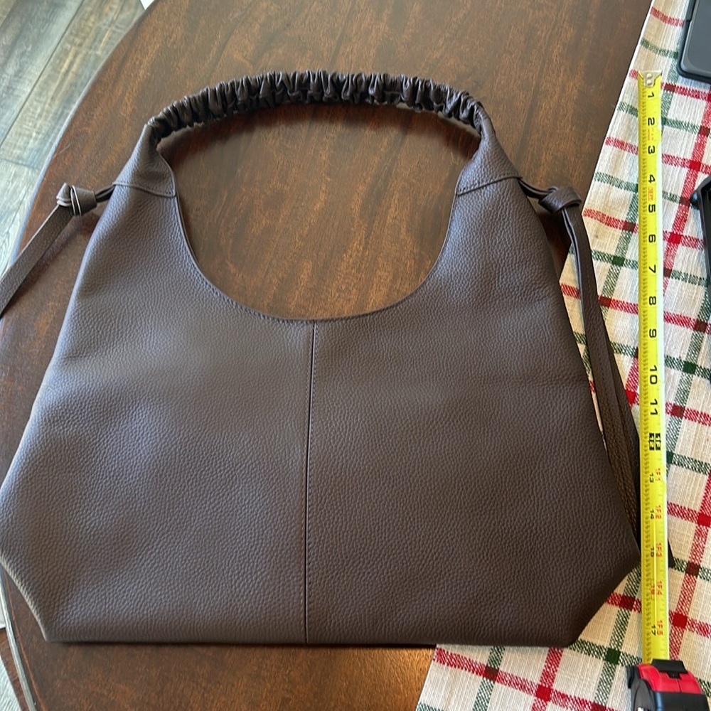 Laggo Purse - Picture 10 of 10